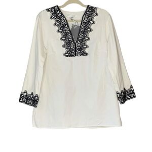 Preston & York white‎ linen blend blouse with navy embroidered lace. NWT Size 8